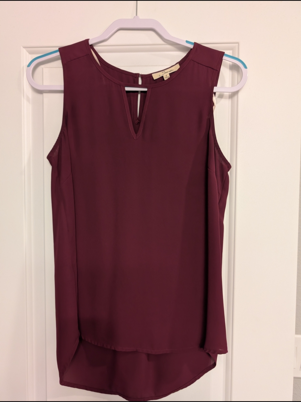 Women’s Sleeveless V-Neck Blouse in Burgundy - Classic Work-to-Weekend Top